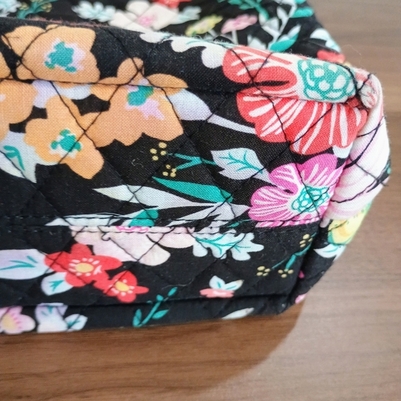 Vera Bradley Multicolor Floral Tote - Picture 4 of 11